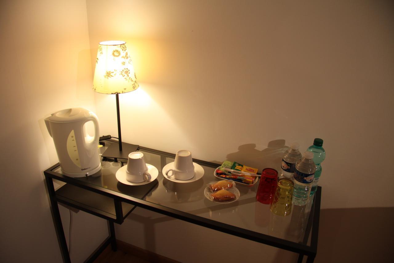 Hotel Les Charmilles De Mormal Landrecies Kamer foto