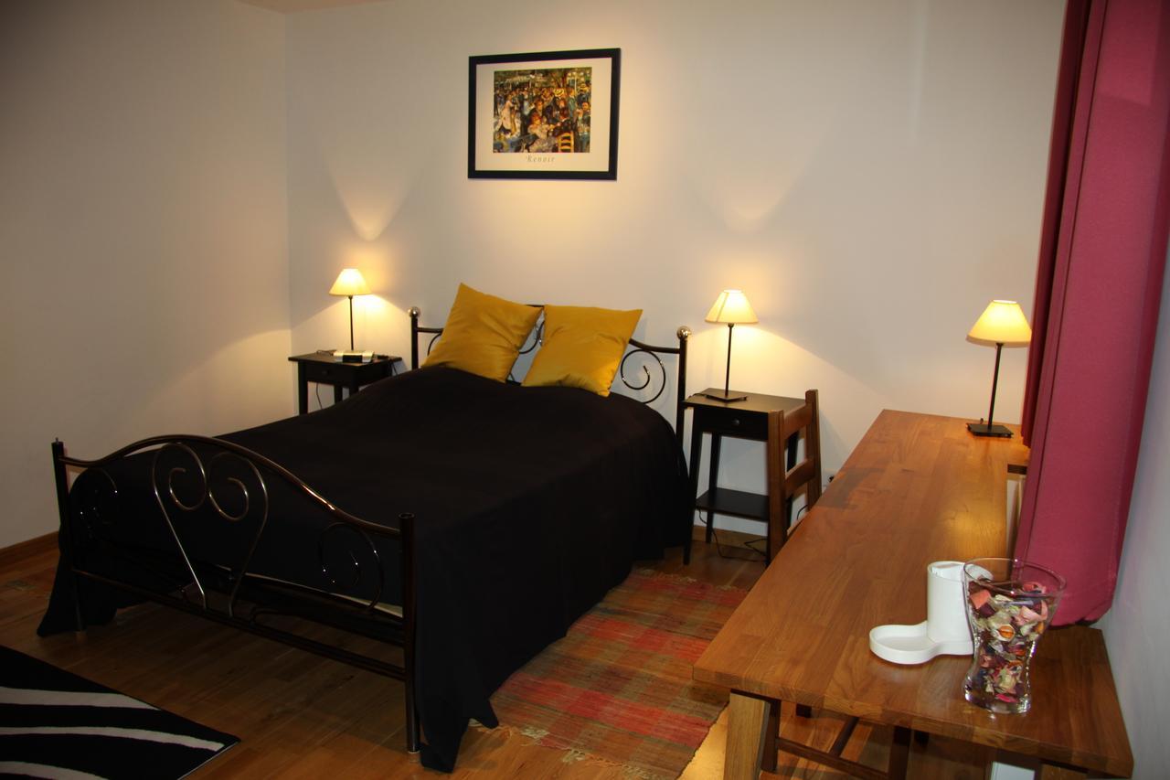 Hotel Les Charmilles De Mormal Landrecies Kamer foto